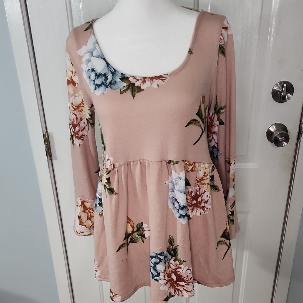 Emerald Blush Pink Floral Top